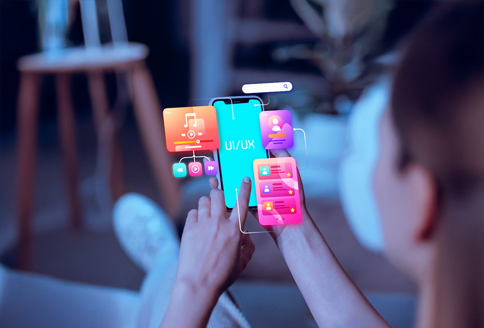 Mobil Uygulama mı, Web Sitesi mi? İşletmeniz İçin Hangisi Doğru?